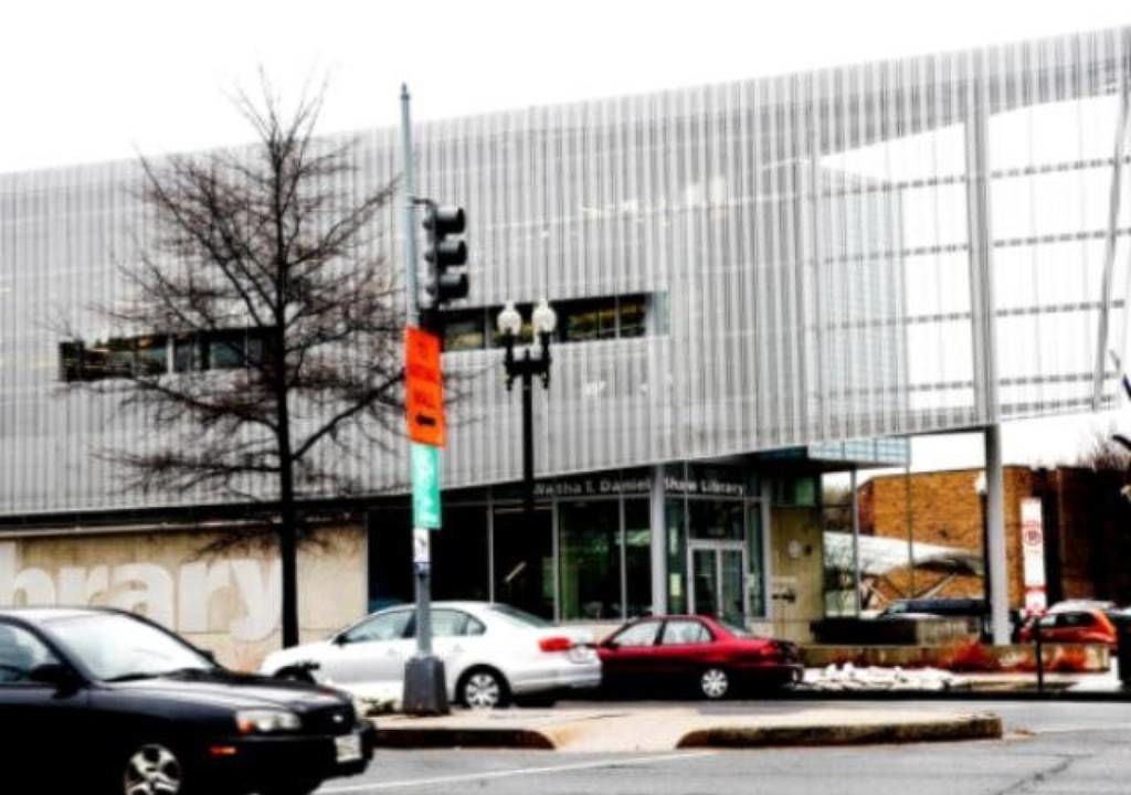 Photo of Outdoor in Shaw
