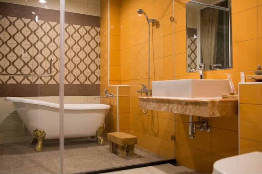 Photo of Bathroom in Donggang