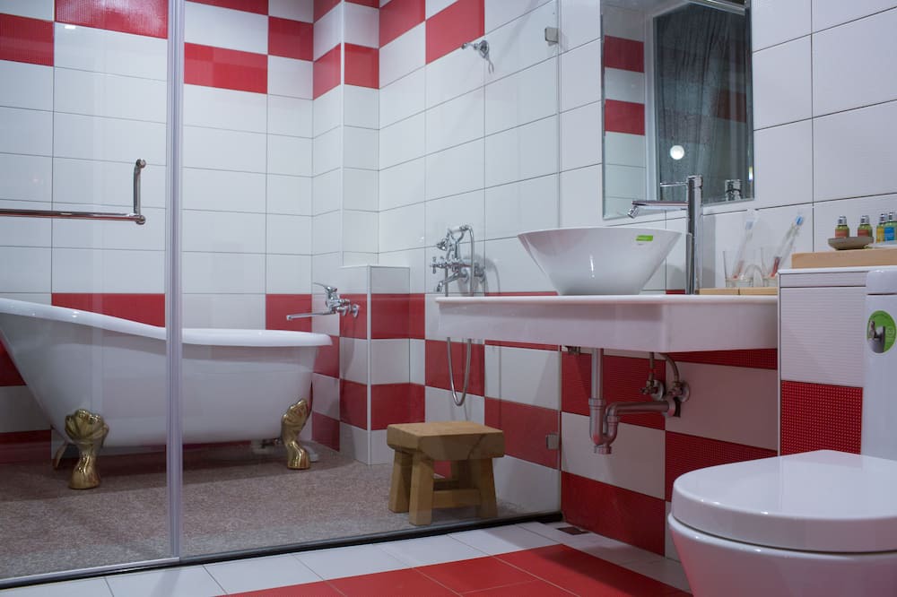 Photo of Bathroom in Donggang