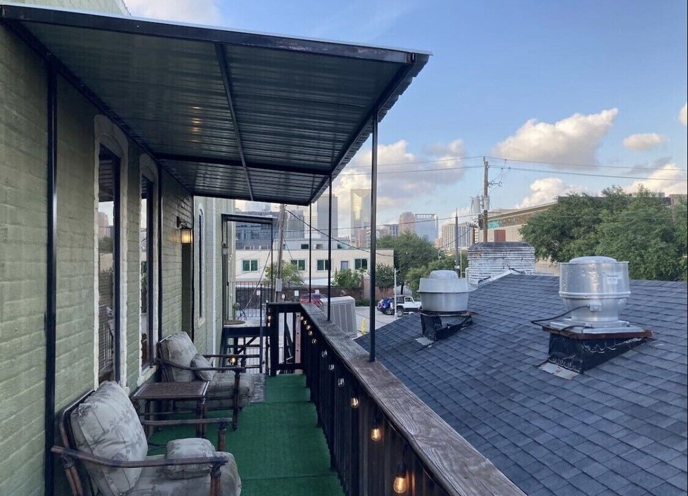 Photo of Patio Balcony in Midtown
