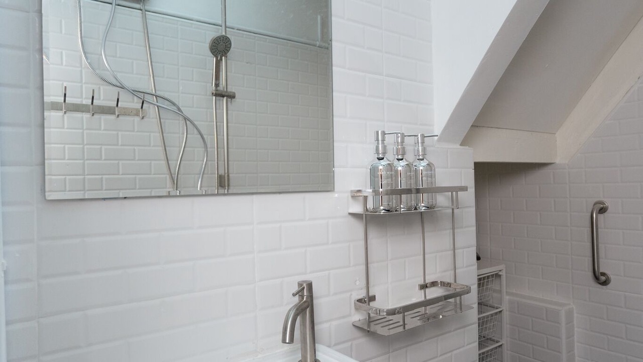 Photo of Bathroom in Yan Nawa