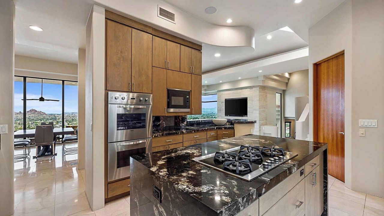 Photo of Kitchen in Camelback East