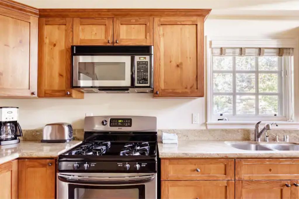 Photo of Kitchen in Encino