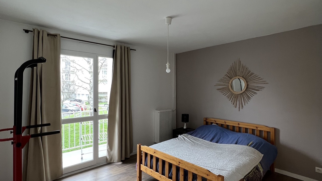 Photo of Bedroom in Beaulieu - Maladrerie - Saint-Paul