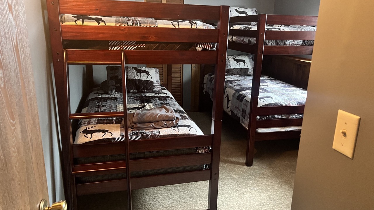 Photo of Bedroom in Eagle River