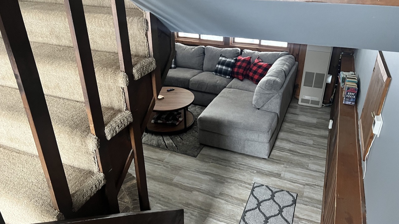 Photo of Livingroom in Eagle River
