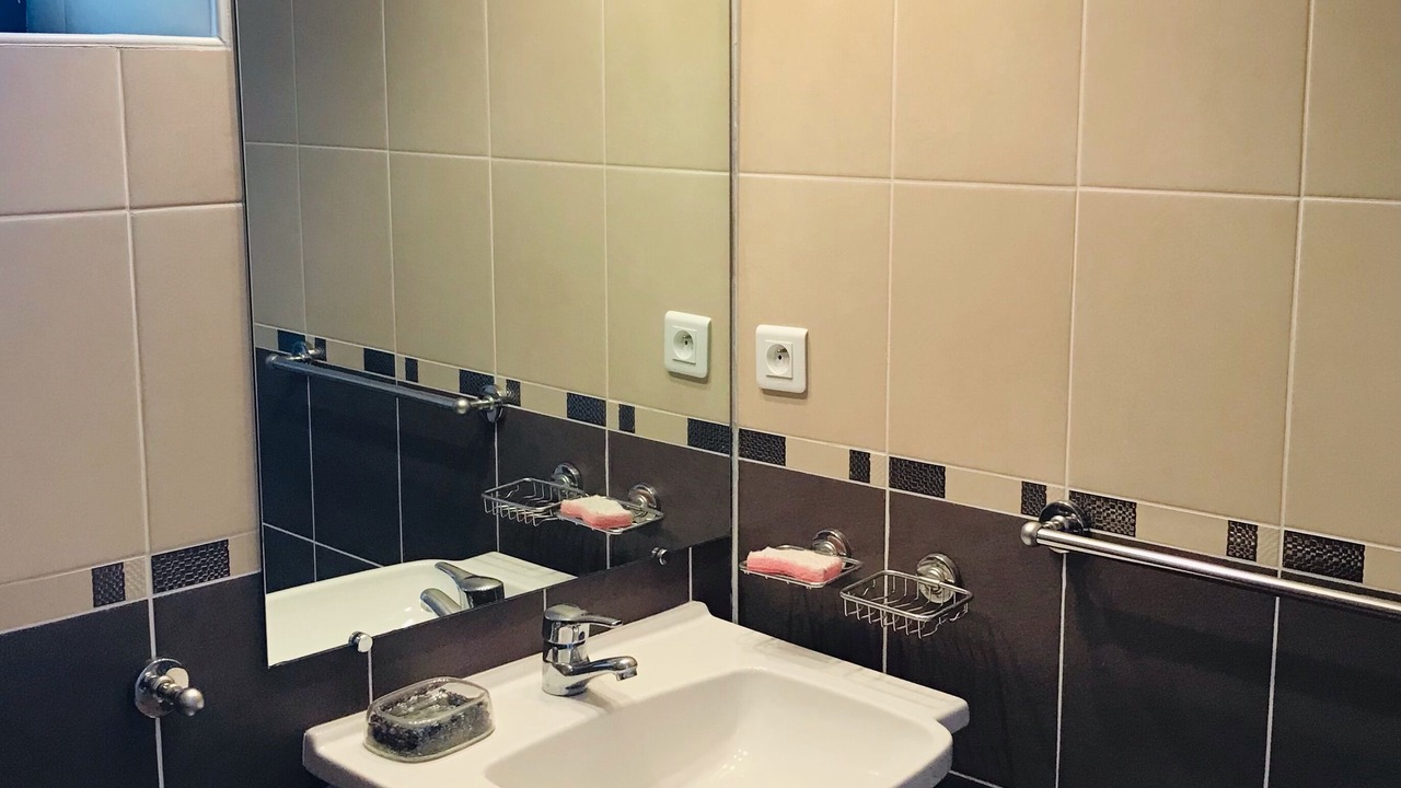 Photo of Bathroom in Brennilis