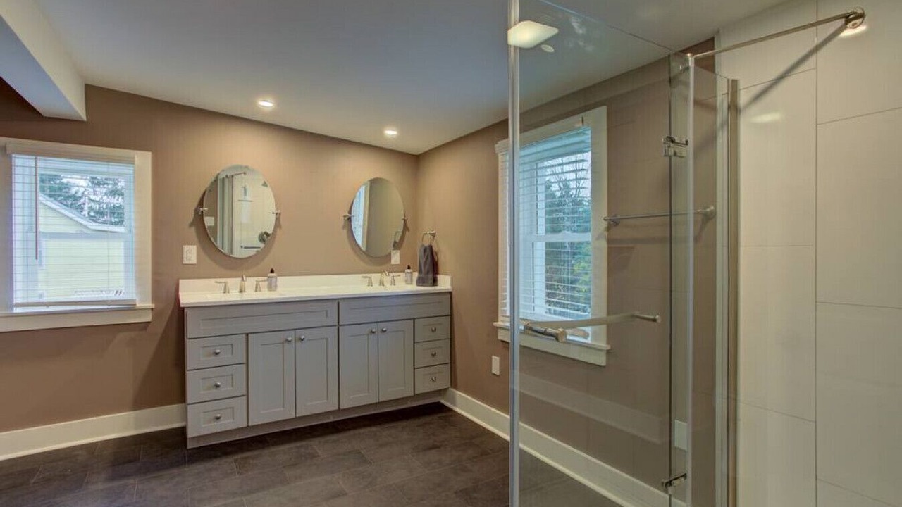 Photo of Bathroom in Salunga