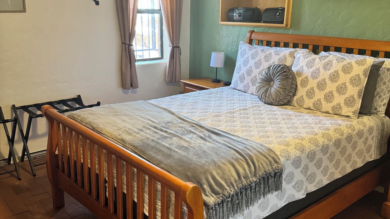 Photo of Bedroom in Sam Hughes