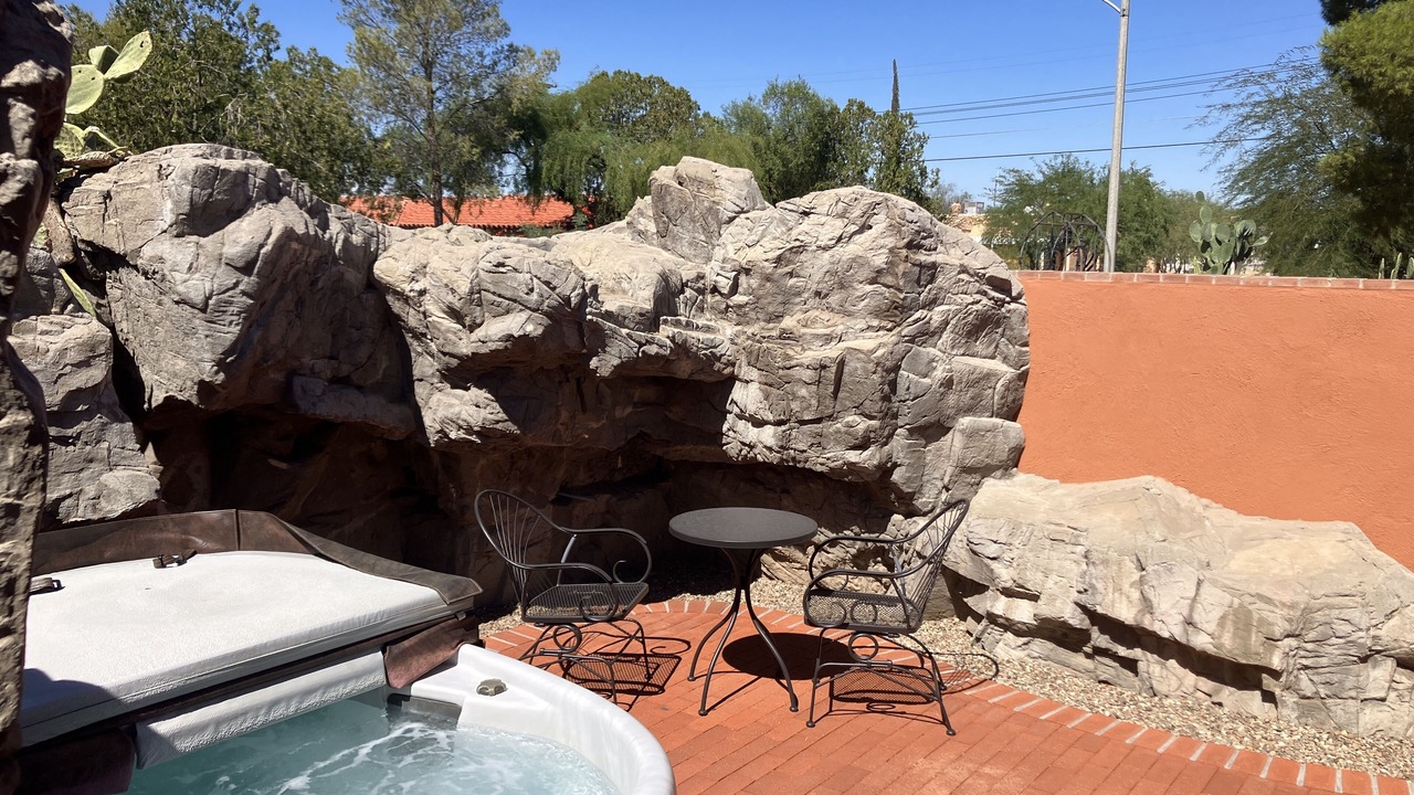 Photo of Outdoor in Sam Hughes