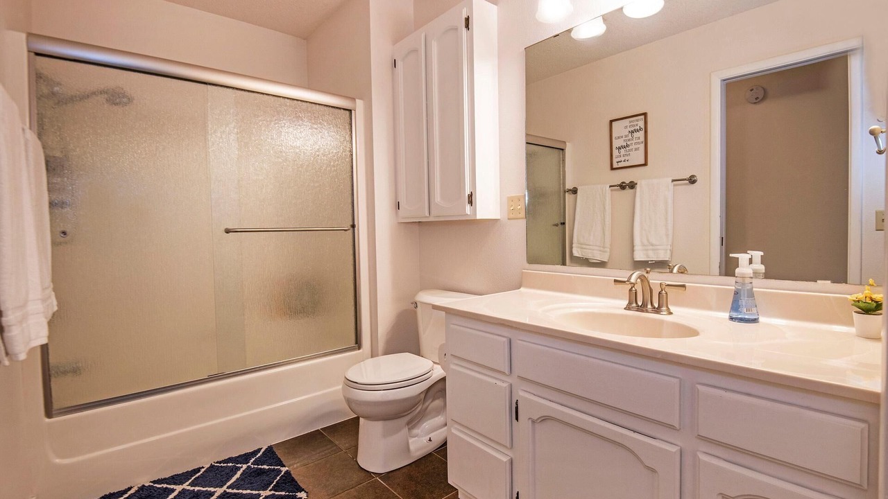 Photo of Bathroom in Sunriver