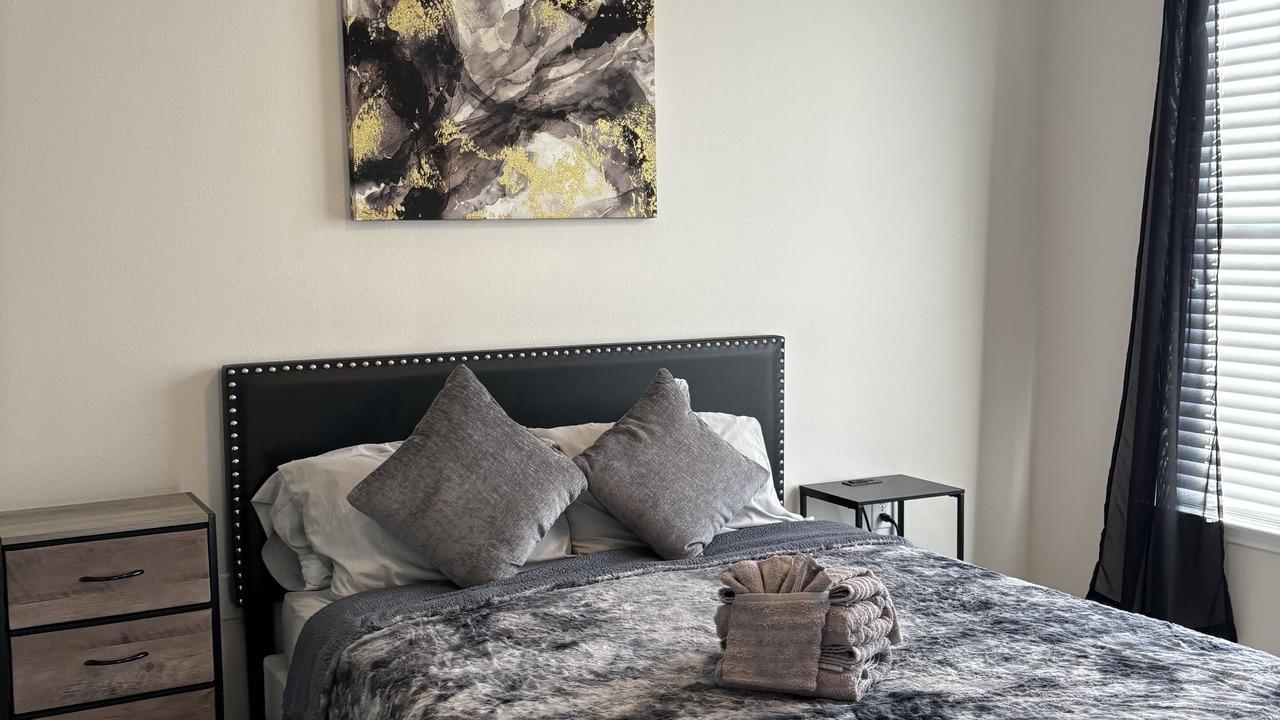 Photo of Bedroom in South Central Houston