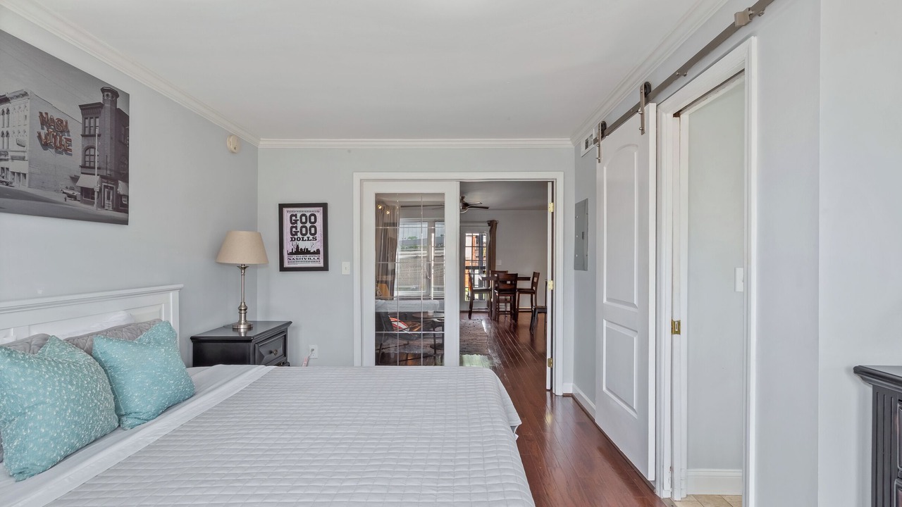 Photo of Bedroom in Rutledge Hill