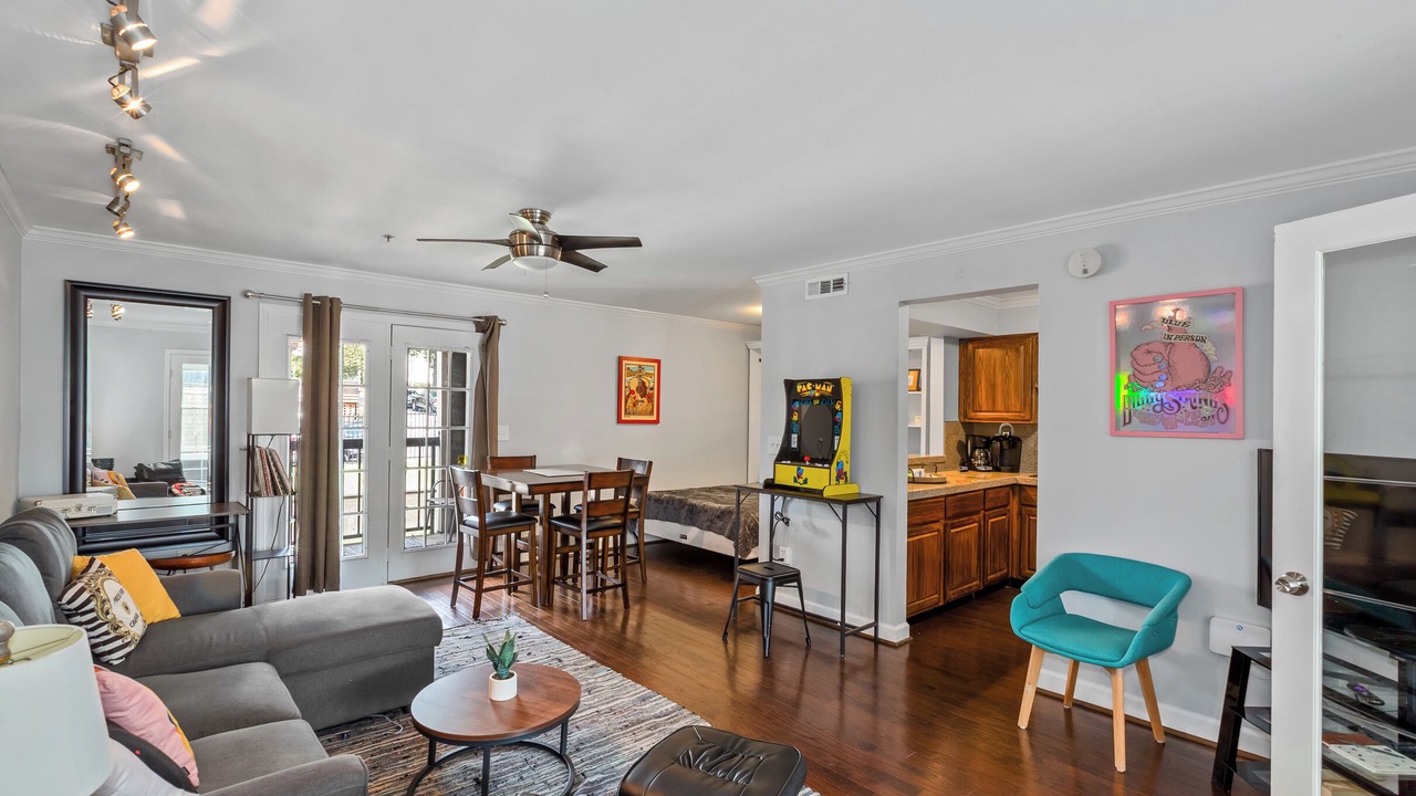 Photo of Livingroom in Rutledge Hill