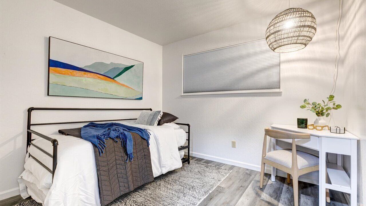 Photo of Bedroom in West University