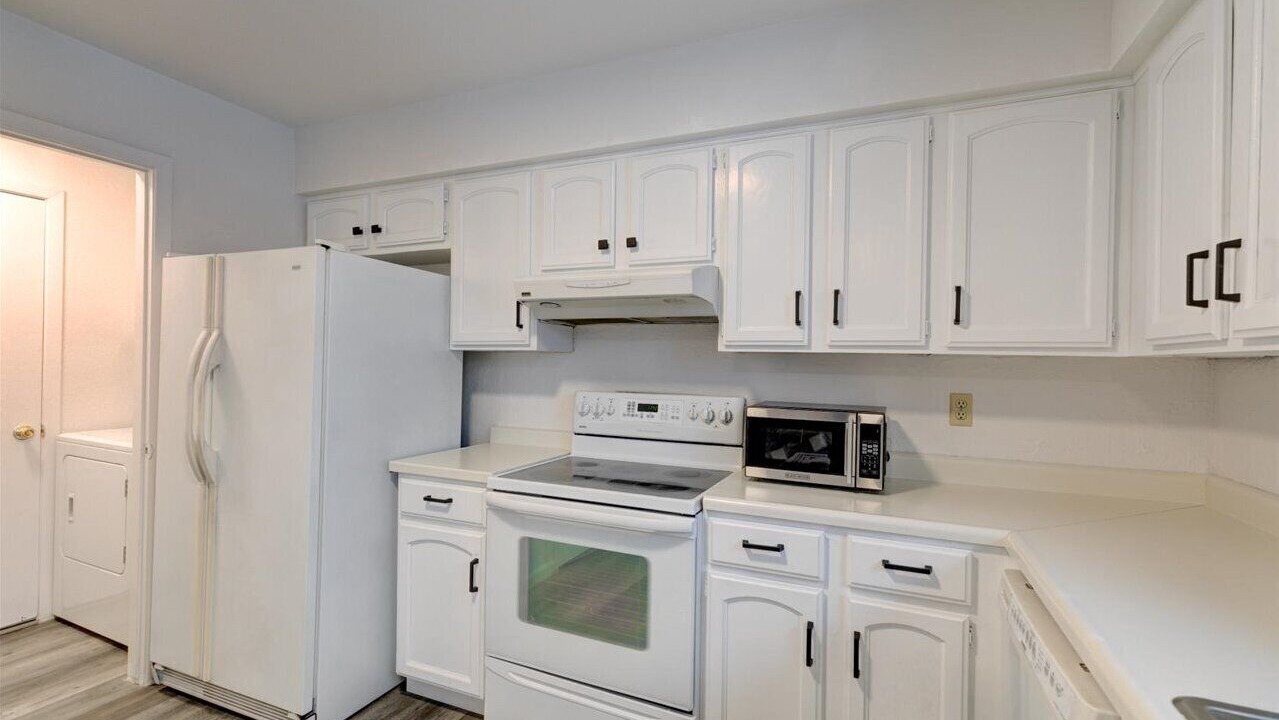 Photo of Kitchen in West University