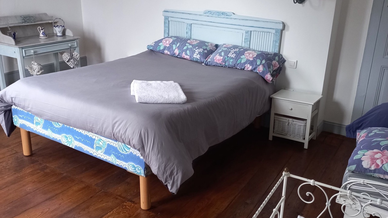 Photo of Bedroom in Saint-Jean-Ligoure