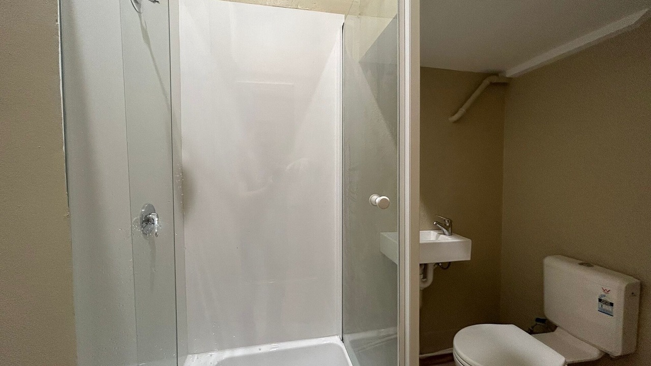 Photo of Bathroom in Caulfield North