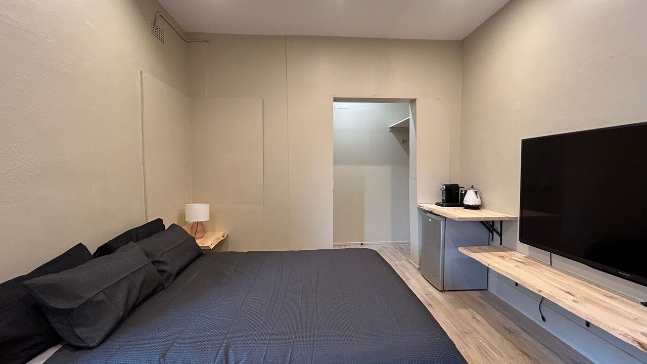 Photo of Bedroom in Caulfield North