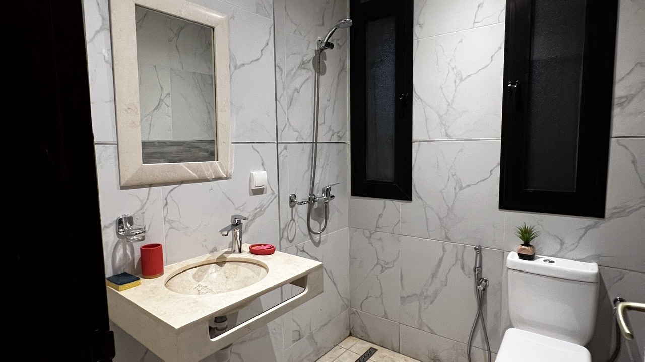 Photo of Bathroom in Ouakam