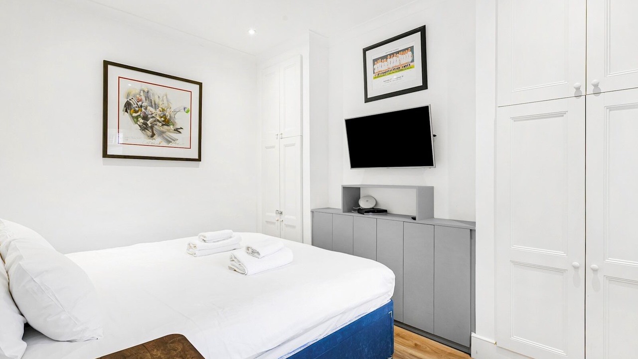 Photo of Bedroom in Queenstown