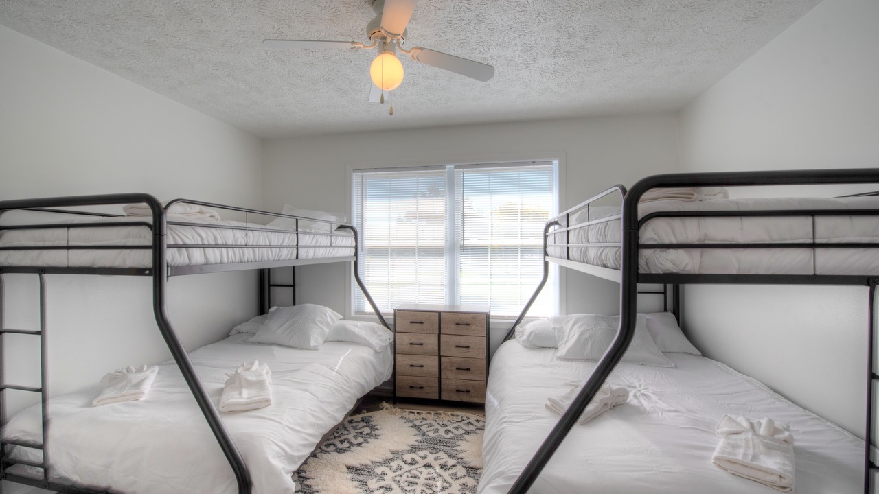 Photo of Bedroom in Blacksburg