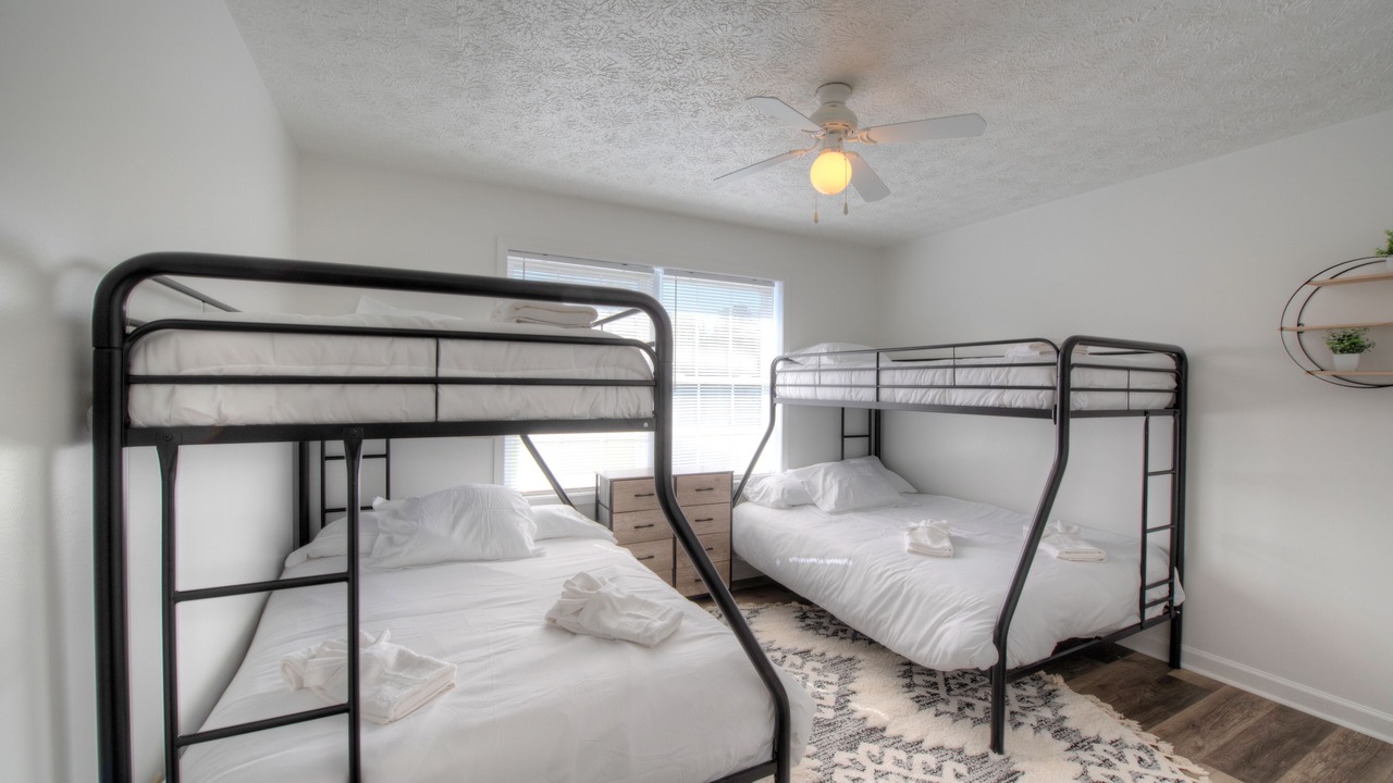 Photo of Bedroom in Blacksburg