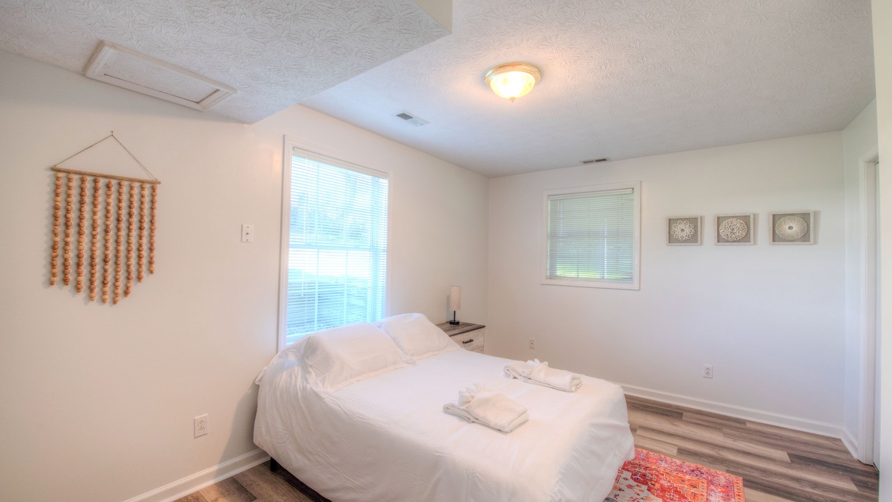 Photo of Bedroom in Blacksburg