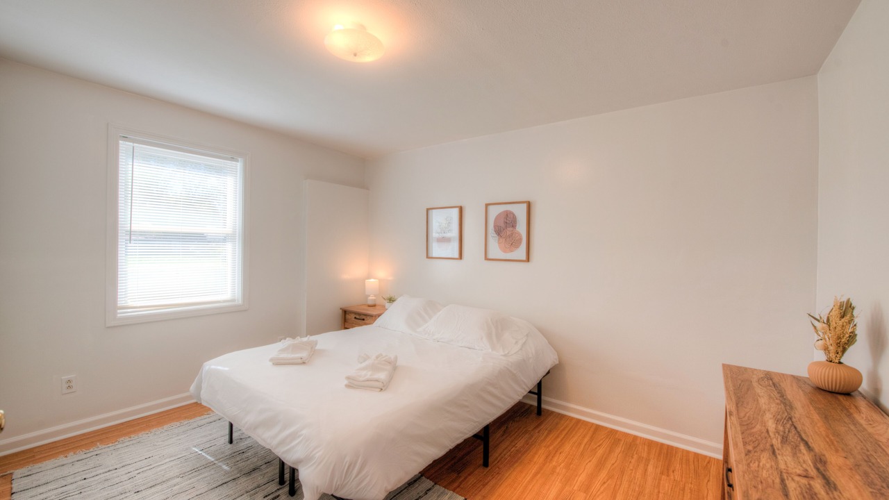 Photo of Bedroom in Blacksburg