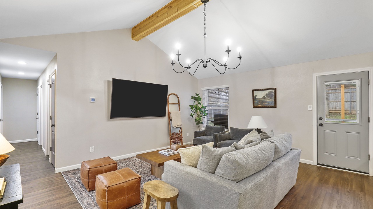 Photo of Bedroom in Euless