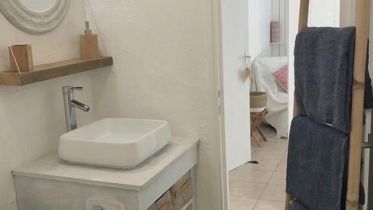 Photo of Bathroom in Cafeiere