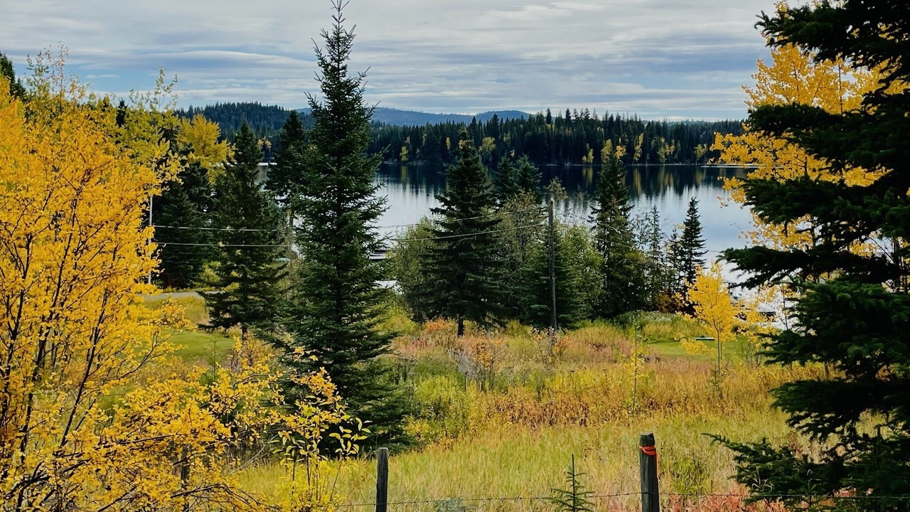 Photo of Outdoor in Deka Lake