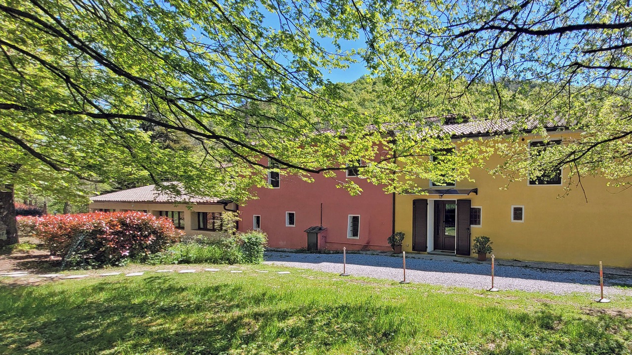 Photo of Outdoor in Saturnana