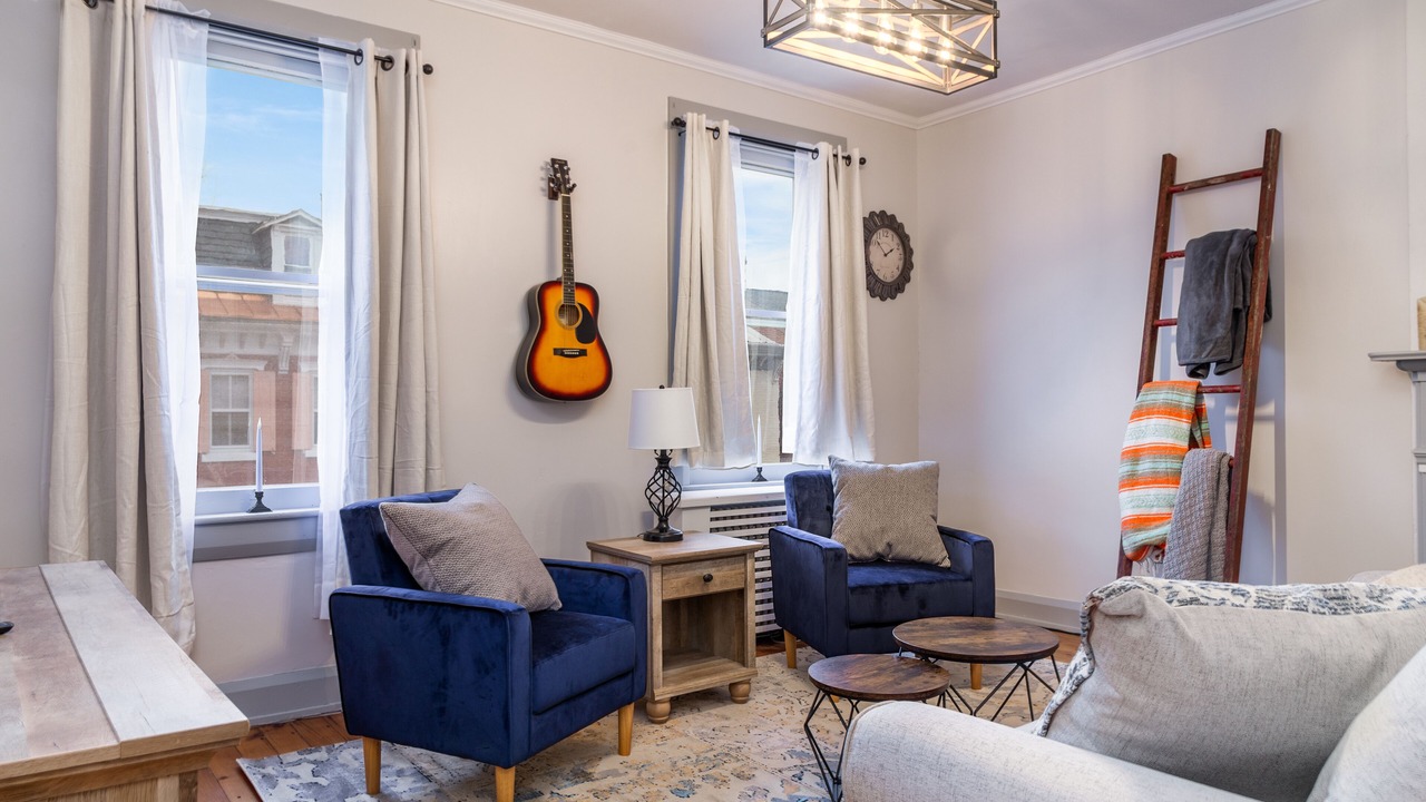 Photo of Livingroom in Lewisburg