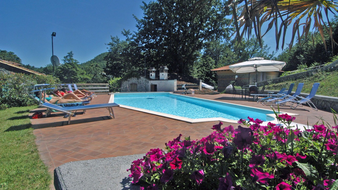Photo of Outdoor in Saturnana