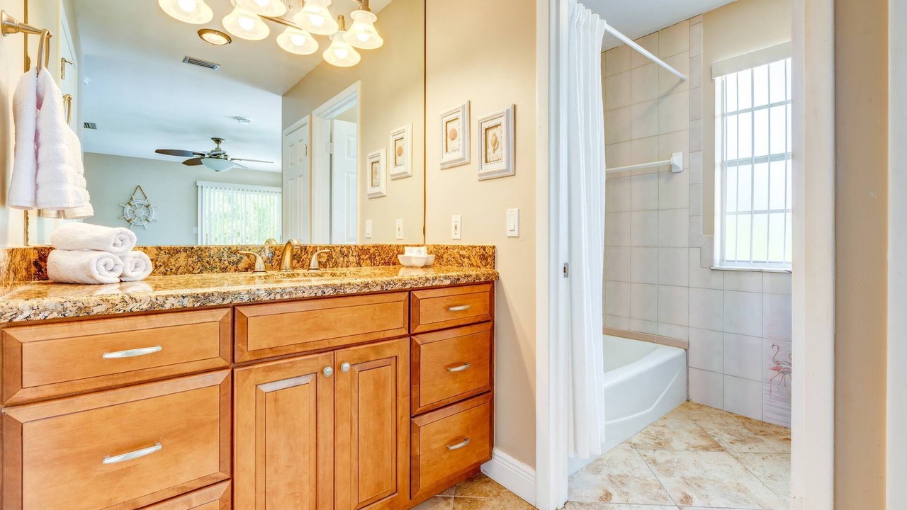 Photo of Bathroom in Coury