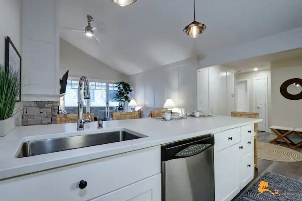 Photo of Kitchen in Midtown Anchorage