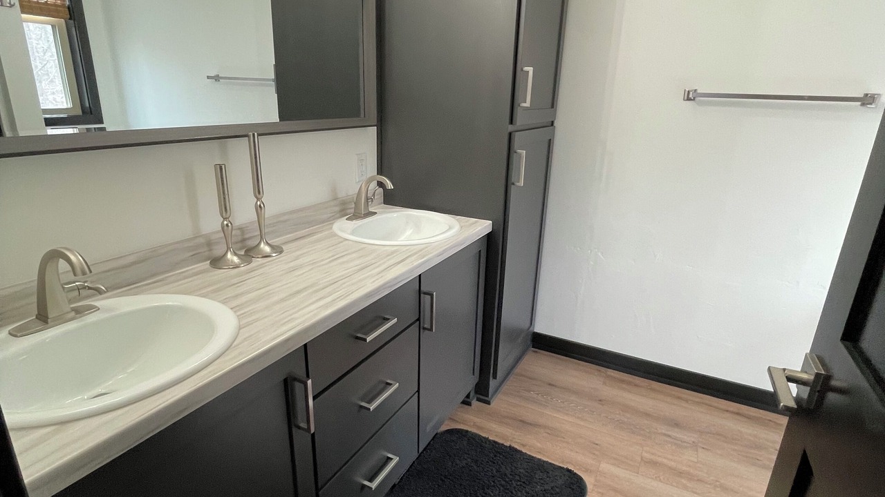 Photo of Bathroom in Carter