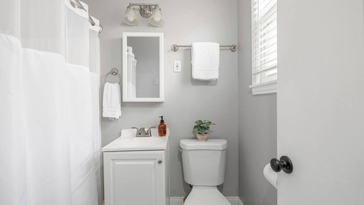 Photo of Bathroom in West End
