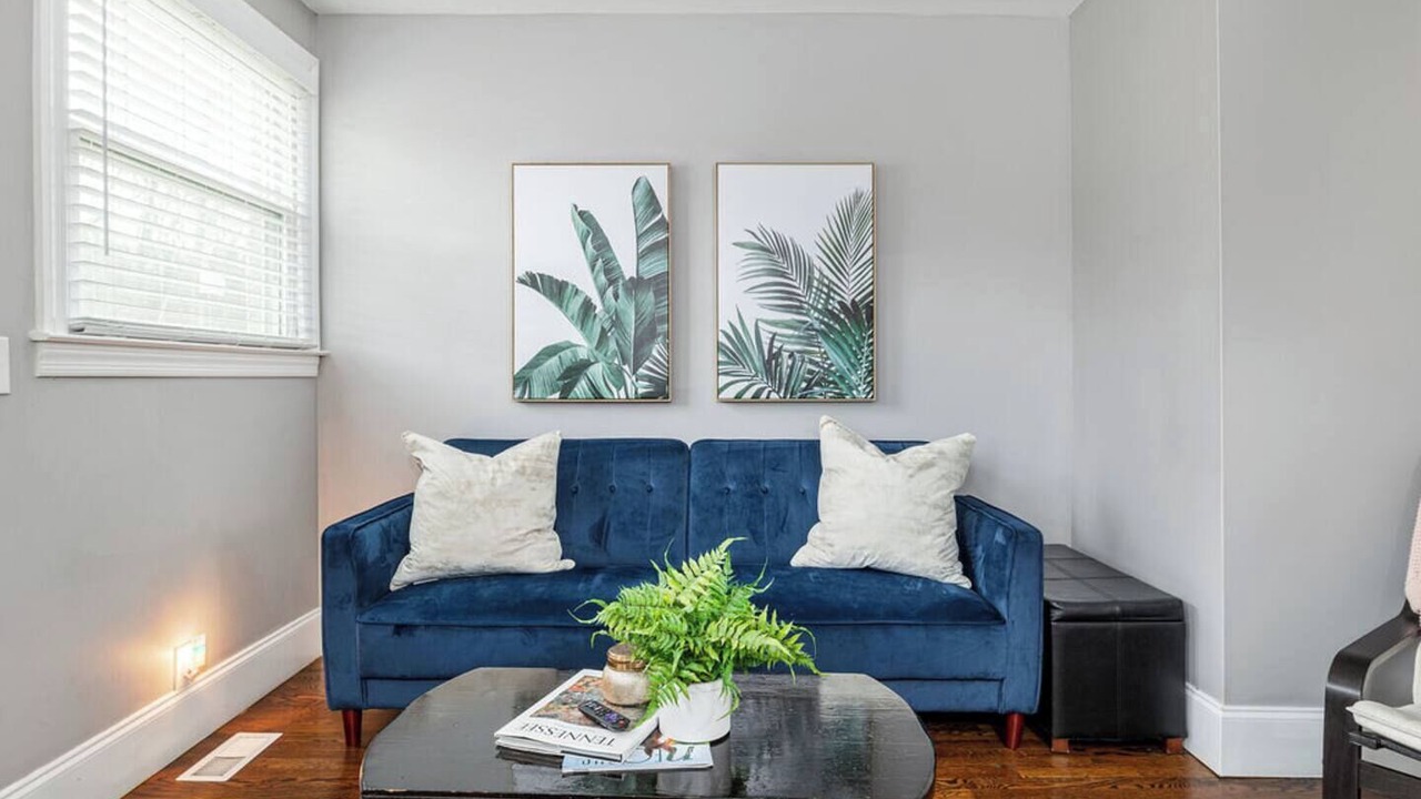 Photo of Livingroom in West End
