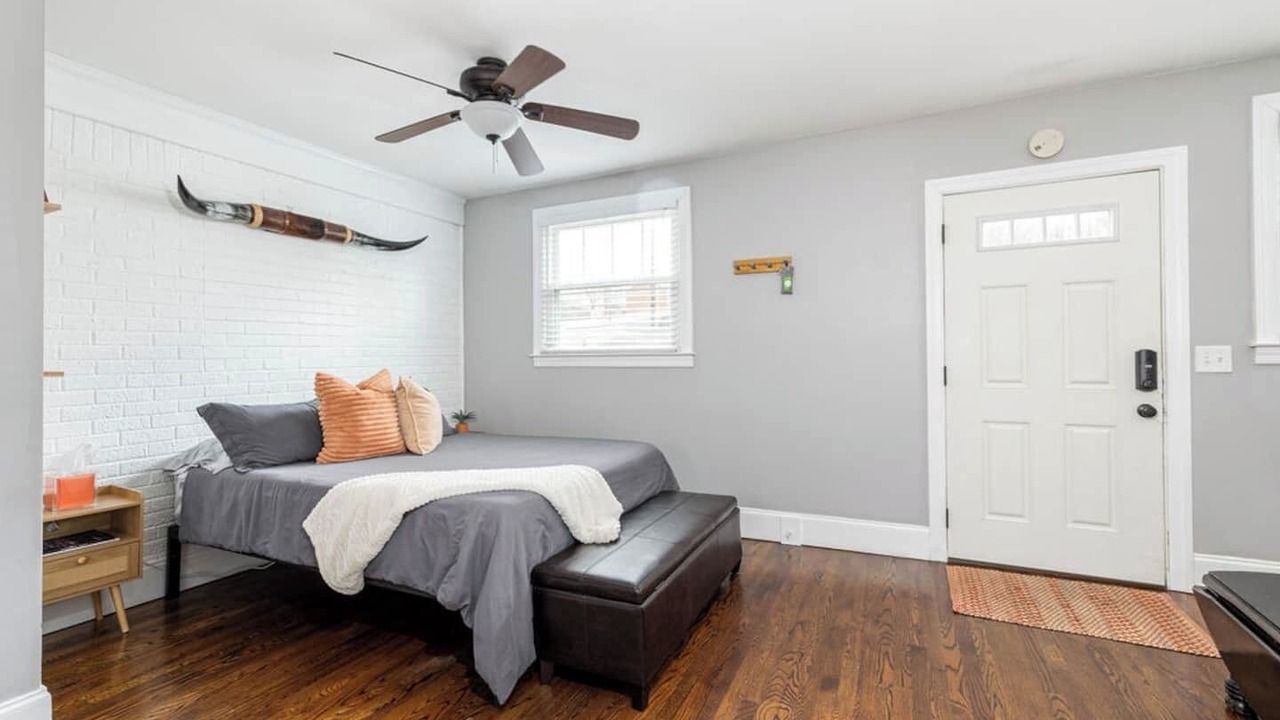 Photo of Bedroom in West End