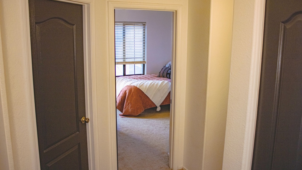 Photo of Bedroom in Paradise Valley Village