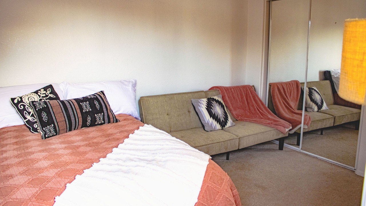Photo of Bedroom in Paradise Valley Village