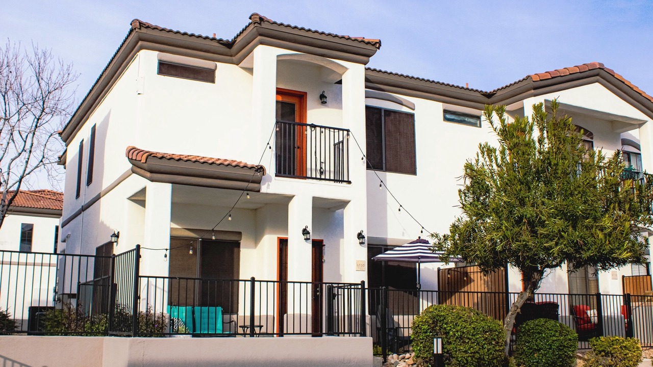 Photo of Outdoor in Paradise Valley Village