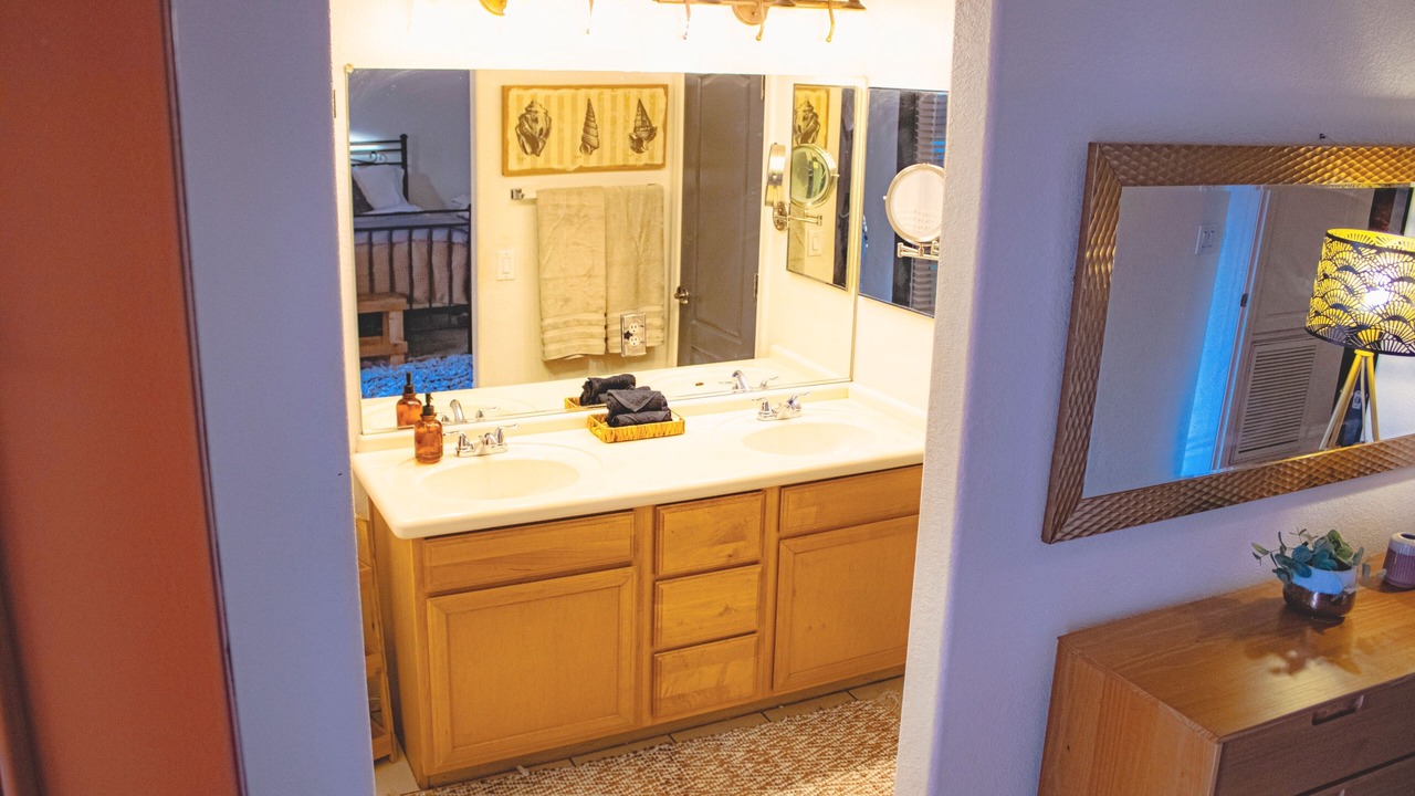 Photo of Bathroom in Paradise Valley Village