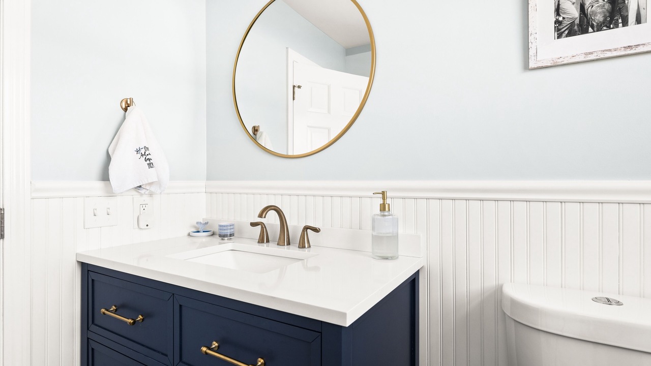 Photo of Bathroom in Saunderstown