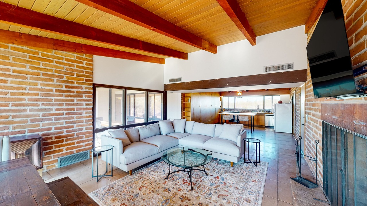 Photo of Livingroom in Tucson