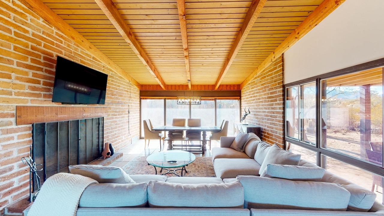 Photo of Livingroom in Tucson