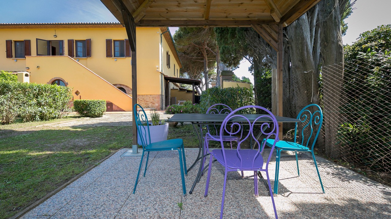 Photo of Outdoor in Cecina