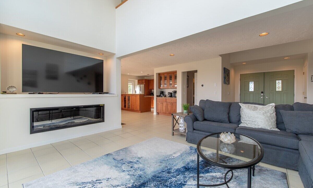 Photo of Livingroom in Point Judith